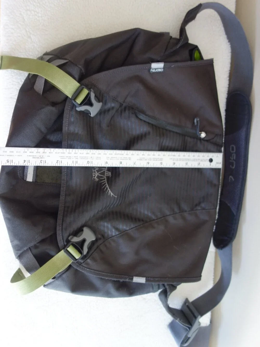 OSPREY Black & Lime Green Messenger Bag